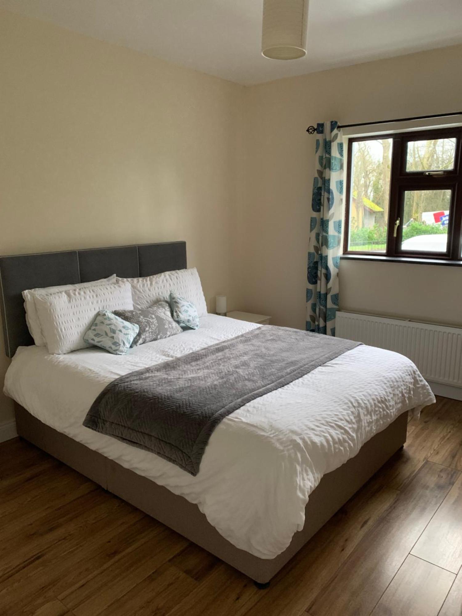 Kits Lodge Crover Cavan Ngoại thất bức ảnh